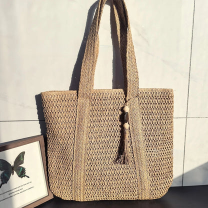Elegant Straw Shoulder Bag