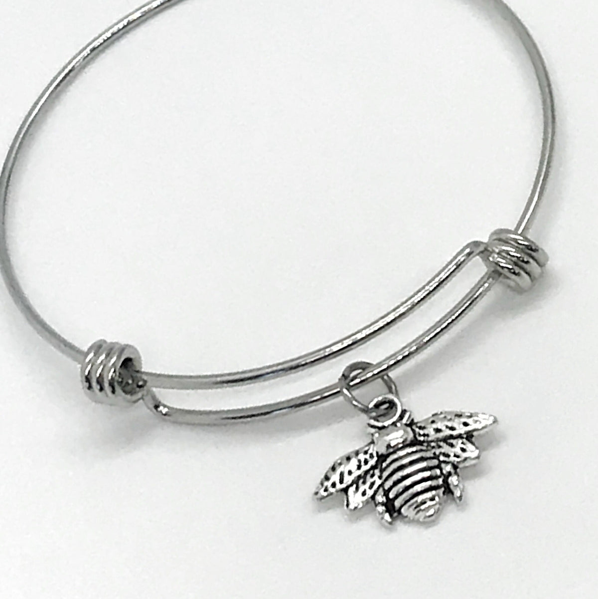 Bee Charm Bracelet, Bee Jewelry, Bee Lover Gift, Stacking Charm Bracelet, Expanding Charm Bracelet, Motivating Gift For Her